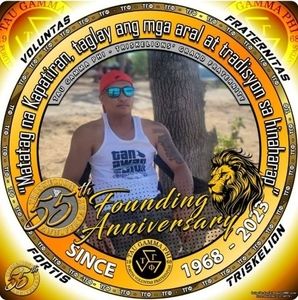 Meet your Posher, Jayr